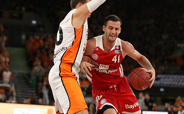 和欧冠赛场 和欧冠赛场