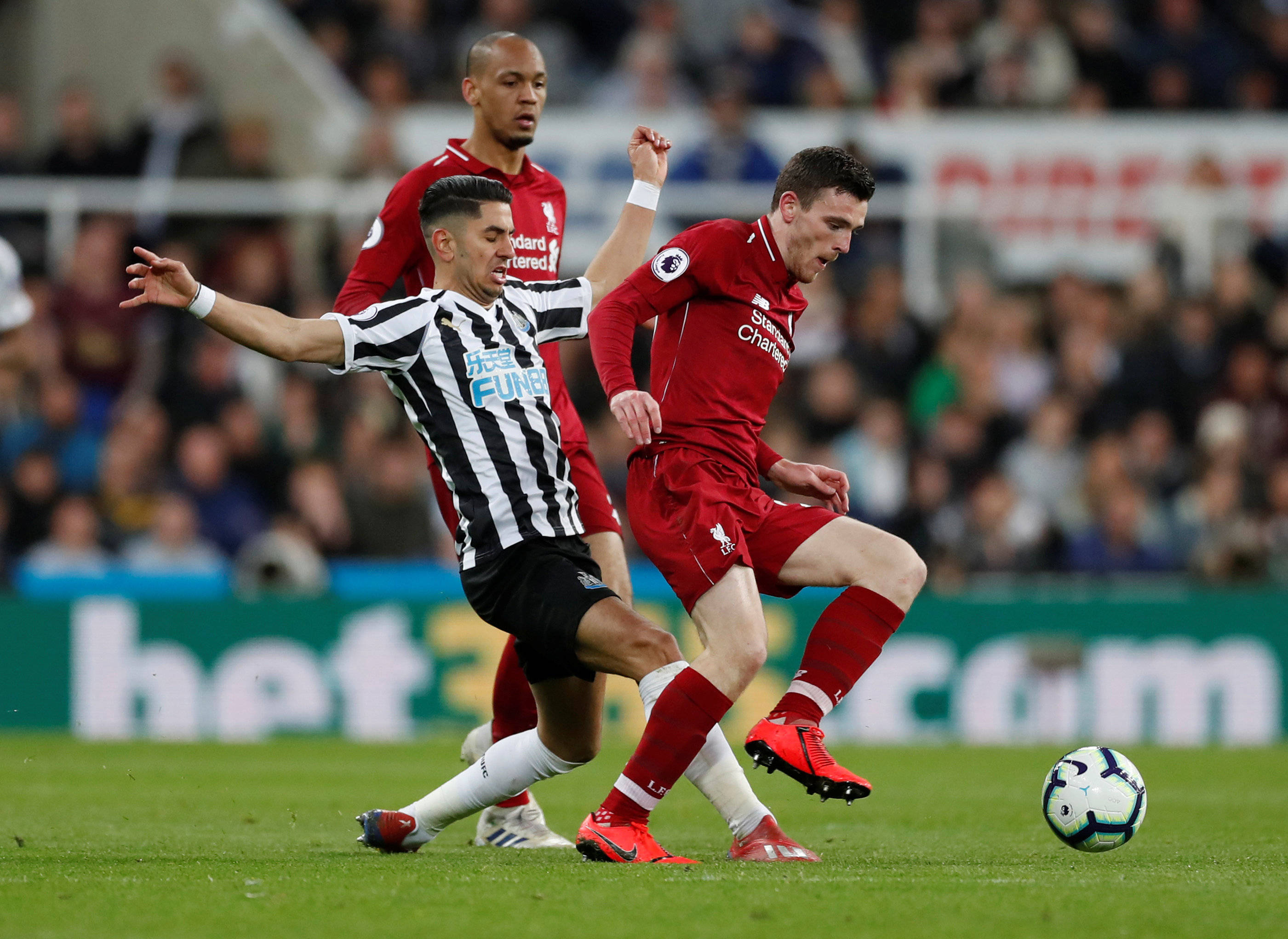 伍的中流砥 伍的中流砥