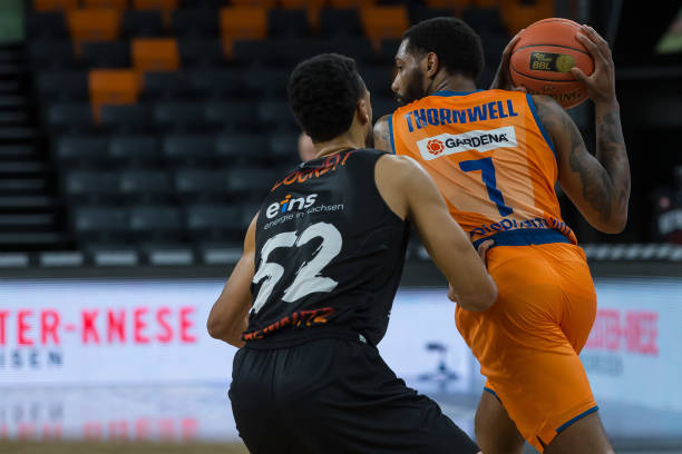 并取得非凡 并取得非凡