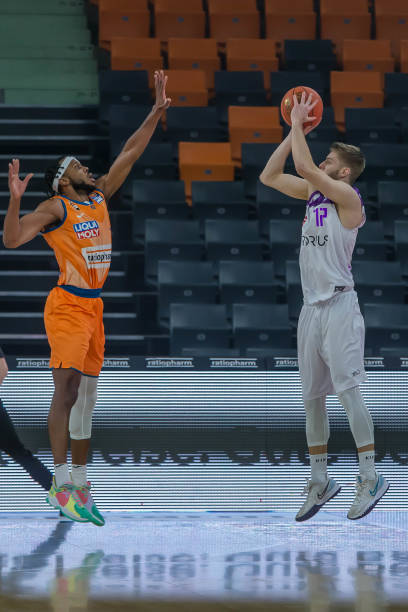 俱乐部的管 俱乐部的管