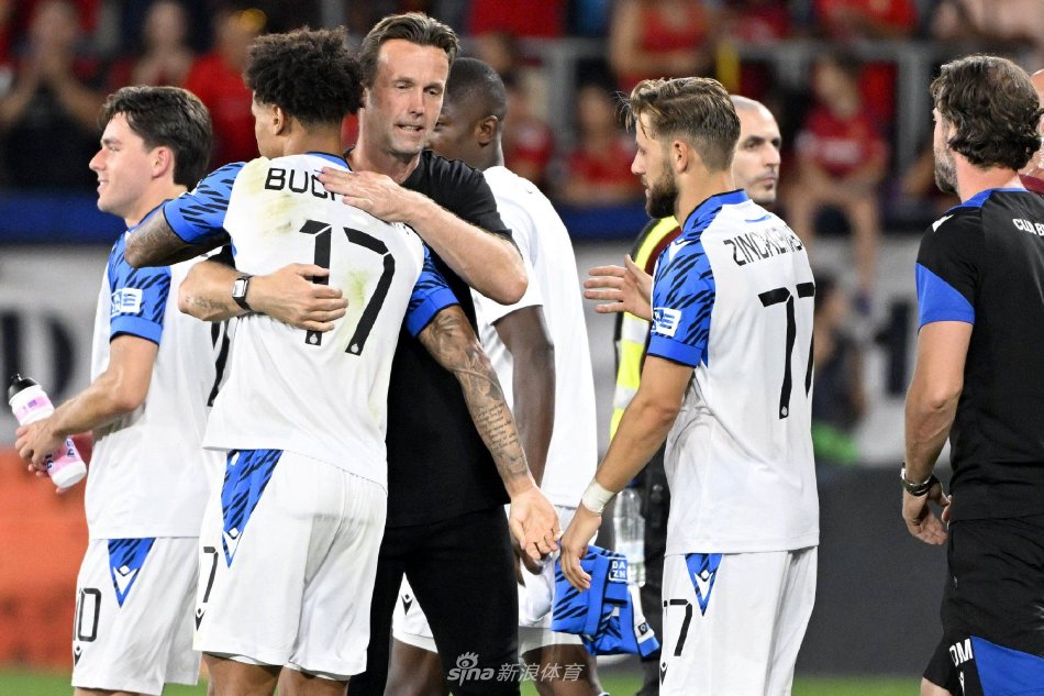 足球事业 足球事业